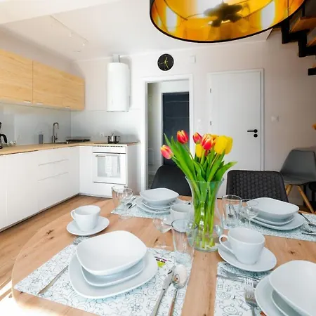 Sikorskiego, Sun & Snow *