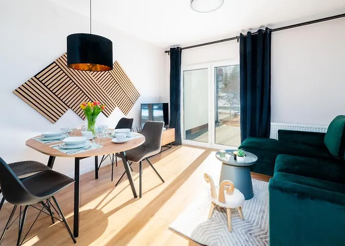 Sikorskiego, Sun & Snow *